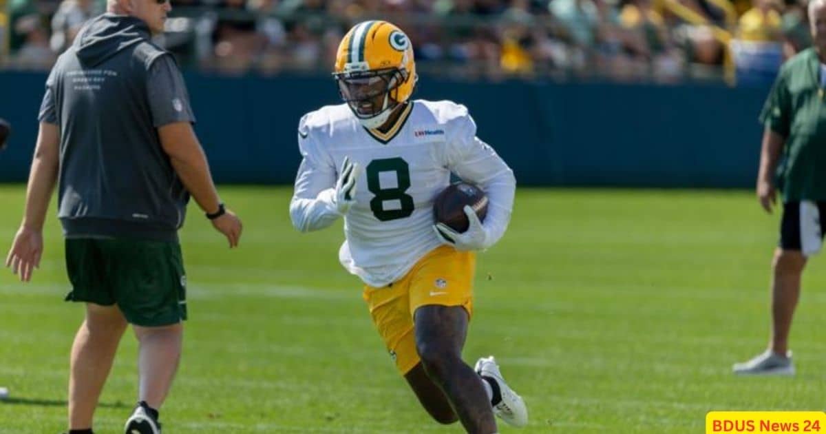 Green Bay Packers running back Josh Jacobs during an NFL game - BDUS News 24