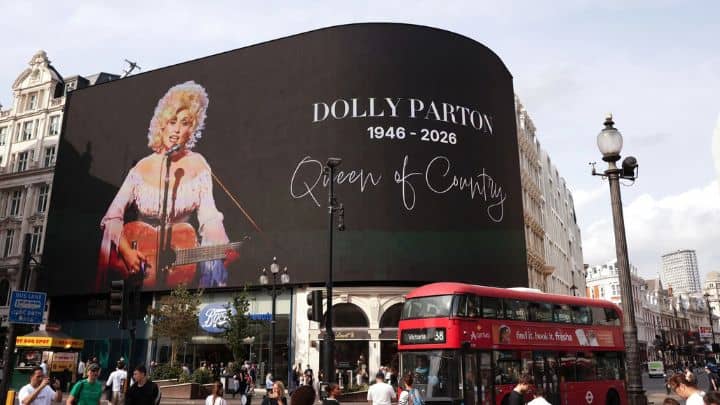 A Dolly tribute in London. Photo: Simon Ackerman/Getty Images
