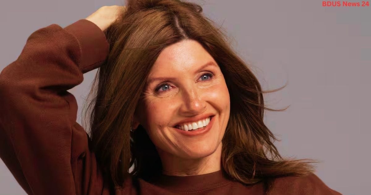 Actress Sharon Horgan smiling